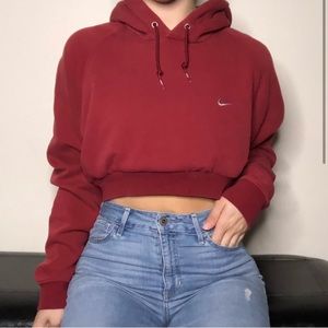 Cropped Nike sweater